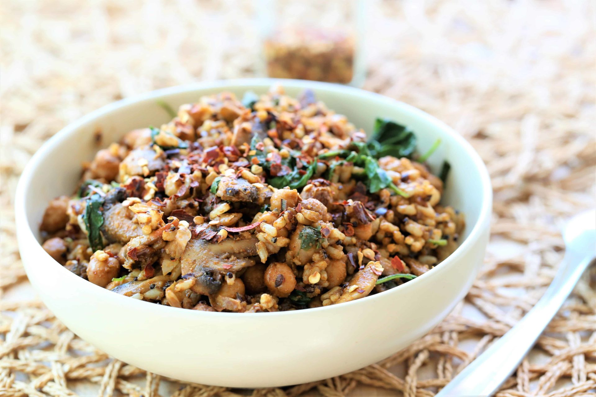 12 Vegan Recipes High in Iron (With Vitamin C)