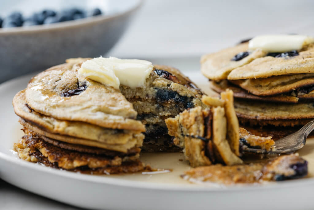 Keto Vegan Blueberry Pancakes